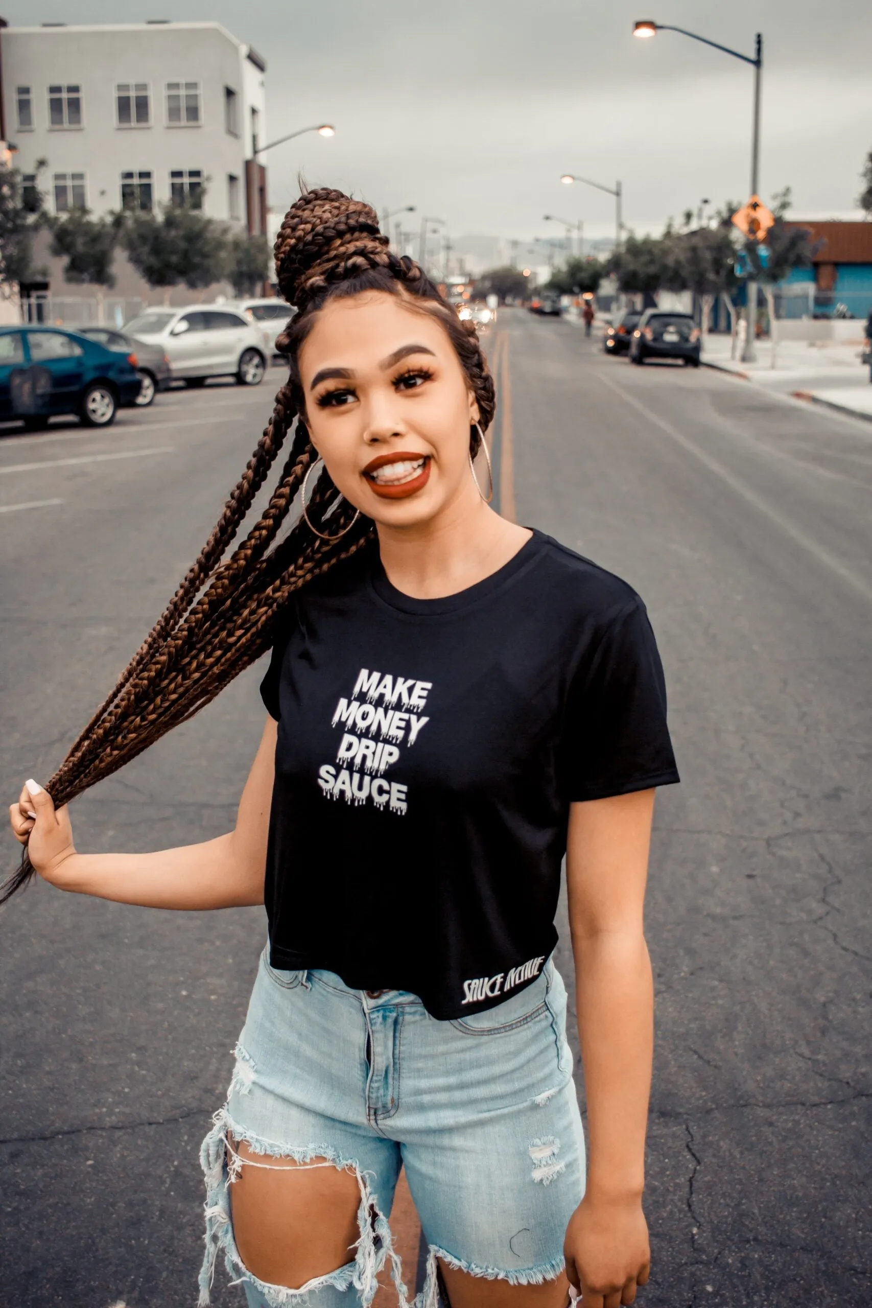 White MMDS (S) | Black Crop Top Tee