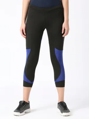 Women Black Solid Capris-GAMBIT-Black