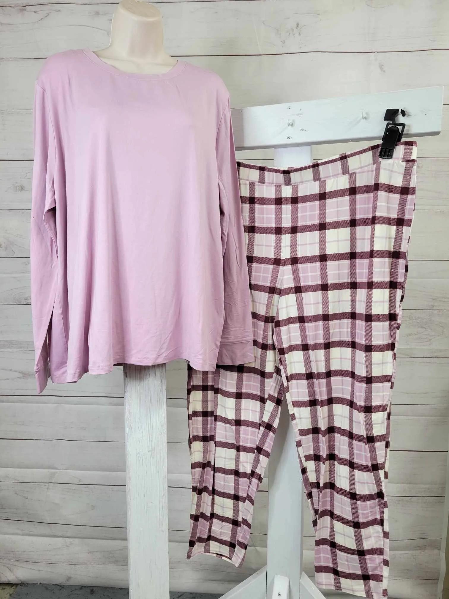 XLARGE MAUVE A459555 AnyBody Lush Jersey Lounge Set with Drawstring Bag